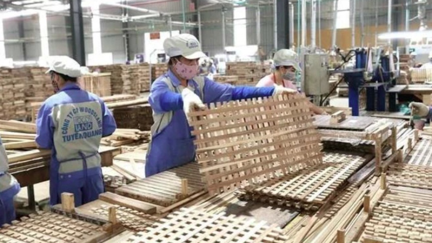 Wood export target of US$15.2 billion feasible, challenges remain